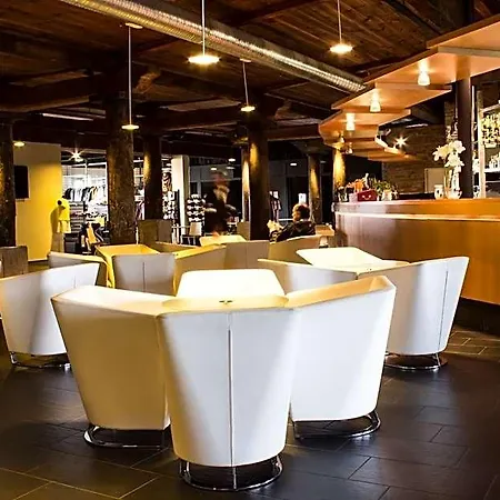 Sand Martin Hotel Mlada Boleslav