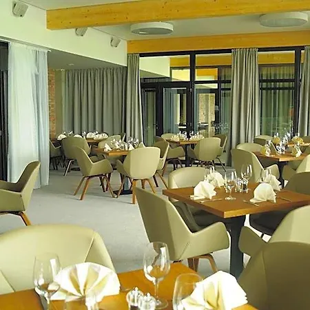 Hotel Sand Martin 4*